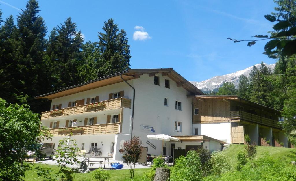 Pension Und Appartements Hartkaiser Ellmau Habitación foto