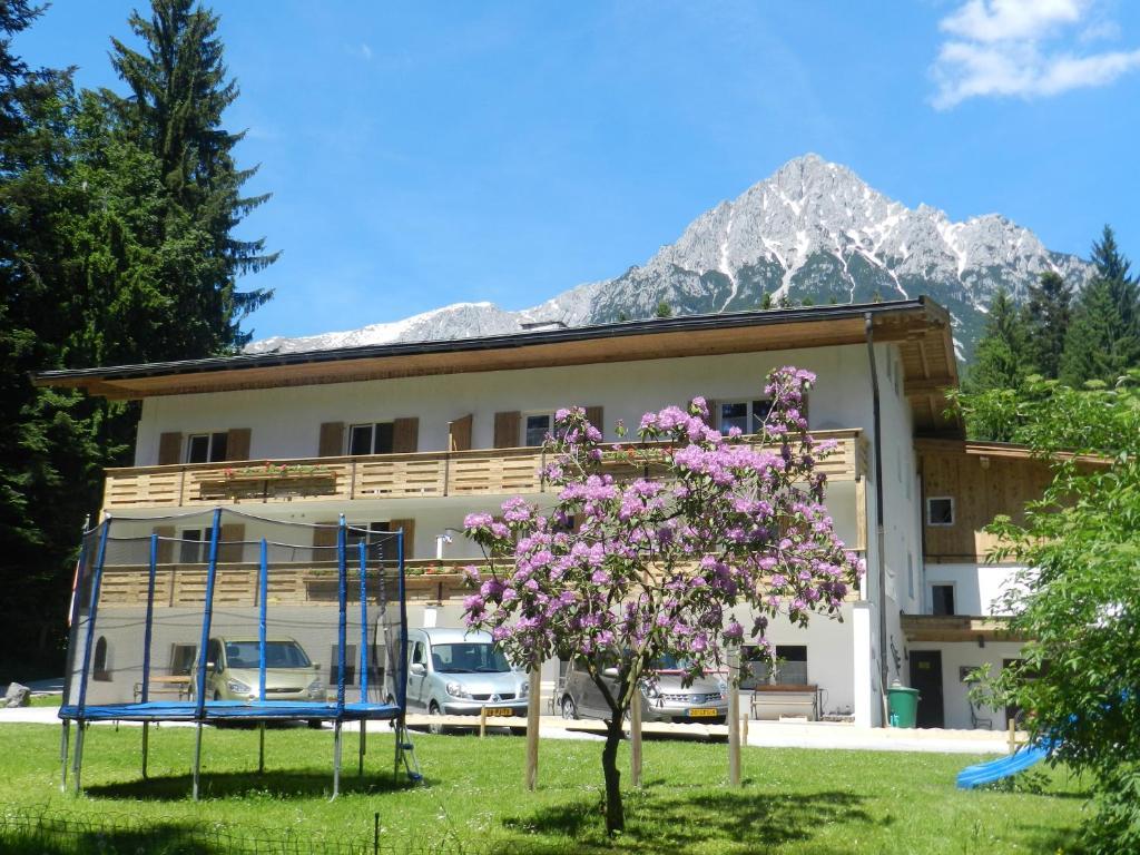 Pension Und Appartements Hartkaiser Ellmau Habitación foto