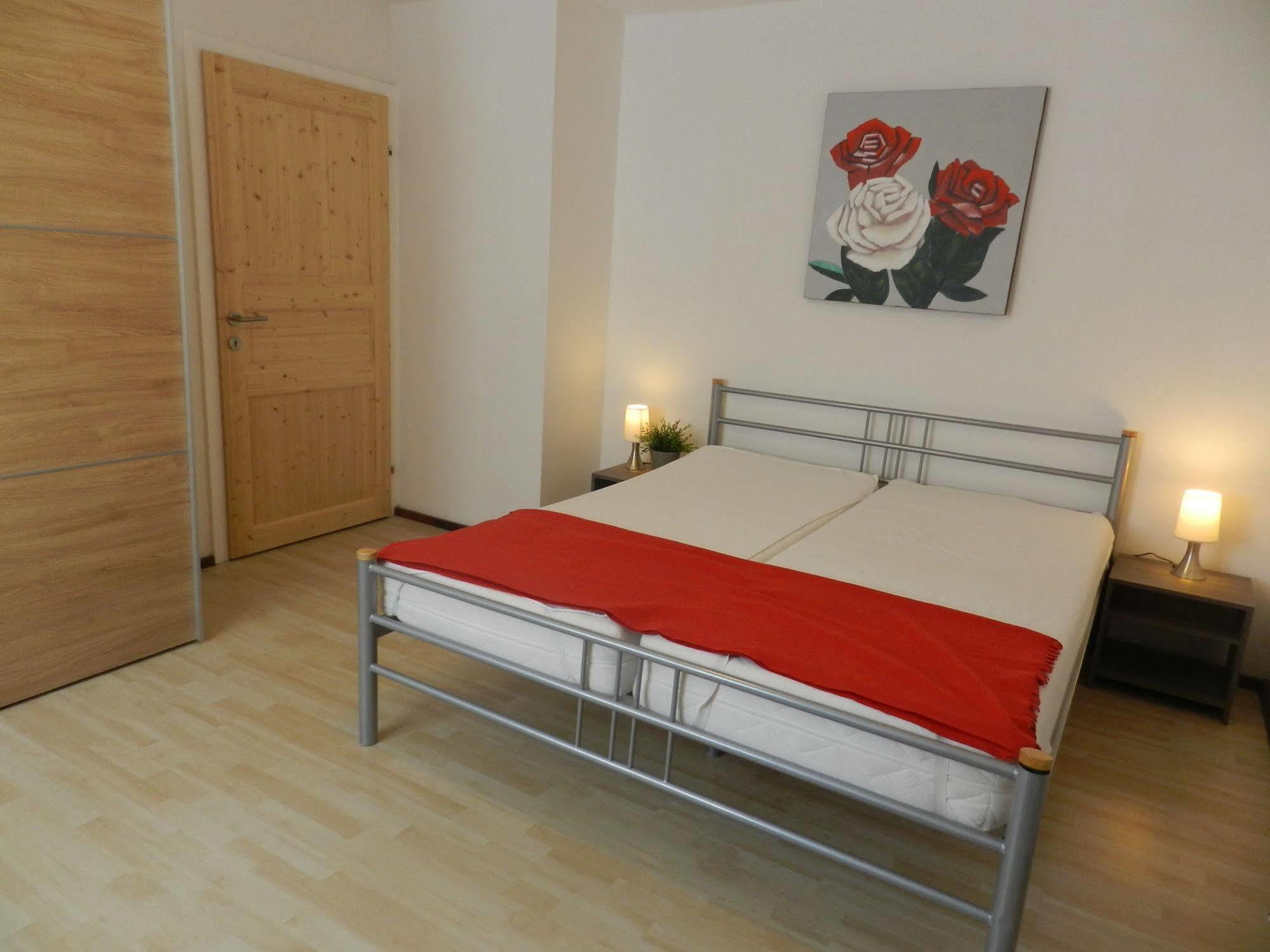 Pension Und Appartements Hartkaiser Ellmau Exterior foto